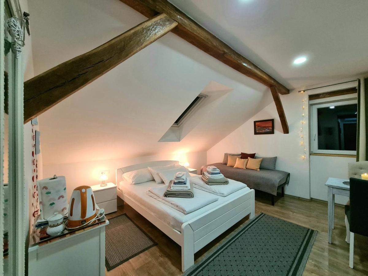 Rooms Garden Slunj Exterior foto