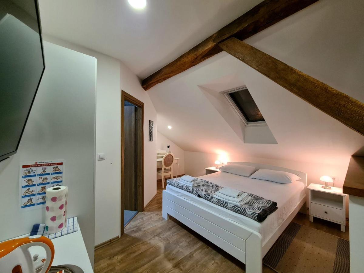 Rooms Garden Slunj Exterior foto