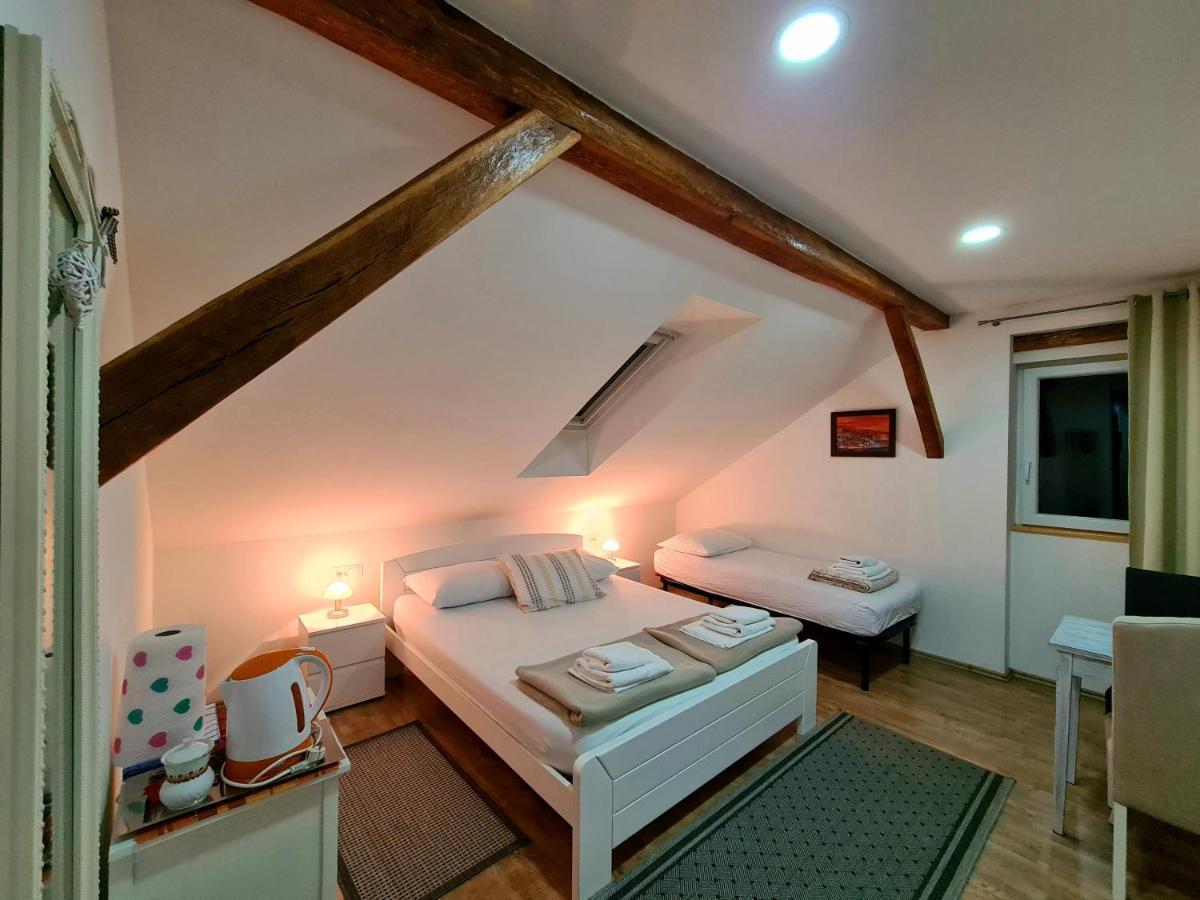 Rooms Garden Slunj Exterior foto