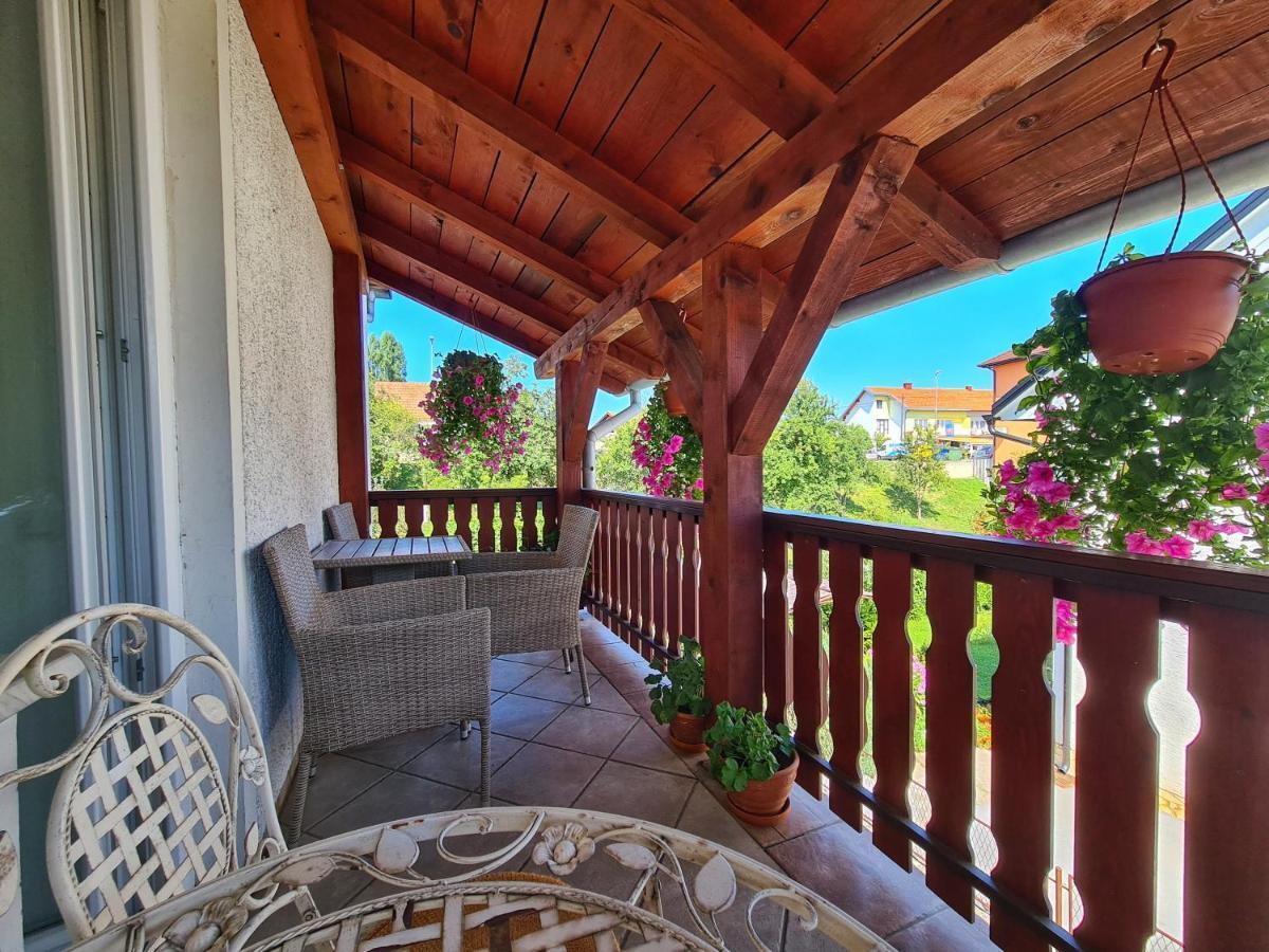 Rooms Garden Slunj Exterior foto