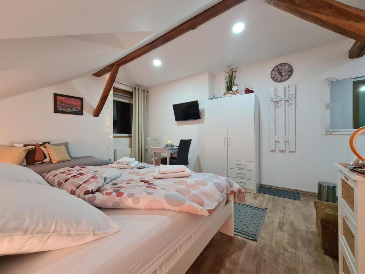 Rooms Garden Slunj Exterior foto